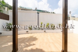 Clear Water Bay Garden Villa For Sale | High Ceiling