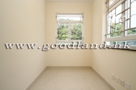 CLEAR WATER BAY Upper Duplex Village House with Rooftop Garden For Rent