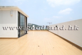 CLEAR WATER BAY Village House with Garden and Sea View For Rent