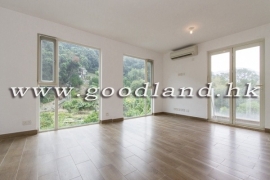 CLEAR WATER BAY Renovated Village House with Sea View Walk to Beach For Rent