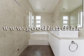 CLEAR WATER BAY Renovated Village House with Sea View Walk to Beach For Rent