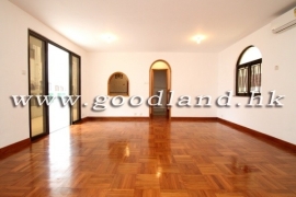 CLEAR WATER BAY Lower Duplex Village House with Garden For Rent