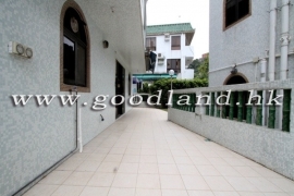 CLEAR WATER BAY Lower Duplex Village House with Garden For Rent