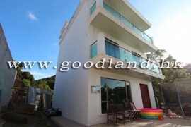 CLEAR WATER BAY Spacious Village House with Greenery and Sea View For Rent