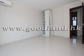 CLEAR WATER BAY Spacious Village House with Greenery and Sea View For Rent