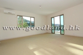 CLEAR WATER BAY Spacious Village House with Greenery and Sea View For Rent