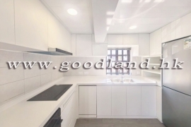 CLEAR WATER BAY Waterfront Village House in Expat Community For Sale