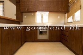 CLEAR WATER BAY Detached Village House with Four En-Suite Bedrooms For Rent