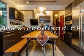 Clear Water Bay Prestigious Apartment For Sale