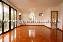 CLEAR WATER BAY Expat Community Village House with Garden and Sea View For Rent