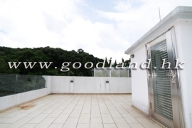 CLEAR WATER BAY Village House with Sea and Greenery Views For Rent