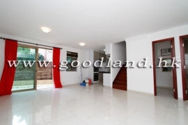 CLEAR WATER BAY Village House with Sea and Greenery Views For Rent