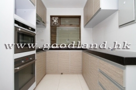 CLEAR WATER BAY Village House with Sea and Greenery Views For Rent