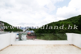 CLEAR WATER BAY Village House with Sea and Greenery Views For Rent