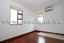 CLEAR WATER BAY Village House with Sea and Greenery Views For Rent