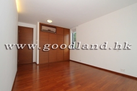 CLEAR WATER BAY Renovated House with Big Garden For Sale