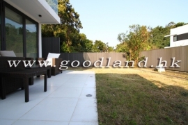 CLEAR WATER BAY Renovated House with Big Garden For Sale