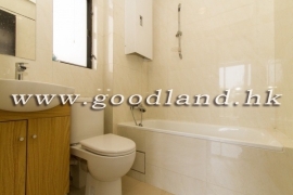 CLEAR WATER BAY Lower Duplex with Big Garden For Sale