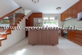 CLEAR WATER BAY House with Big Garden For Sale