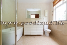 CLEAR WATER BAY Spacious Village House For Sale