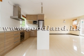CLEAR WATER BAY Spacious Village House For Sale