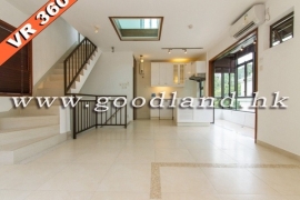 Clear Water Bay Rooftop Village House for Sale