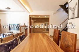 Clear Water Bay Convenient Location Village House for Sale