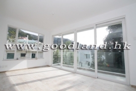 Clear Water Bay Renovated Village House for Sale