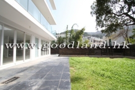 Clear Water Bay Renovated Village House for Sale