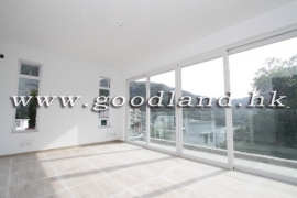 Clear Water Bay Renovated Village House for Sale