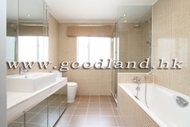 CLEAR WATER BAY Spacious Village House For Sale