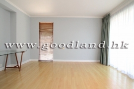 CLEAR WATER BAY Spacious Village House For Sale