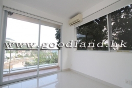 CLEAR WATER BAY Spacious Village House For Sale