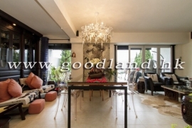 Clear Water Bay Sea View Village House for Sale