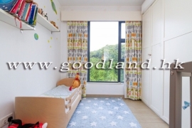 Clear Water Bay Renovated Village House for Sale