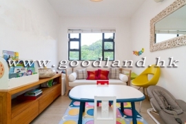 Clear Water Bay Renovated Village House for Sale