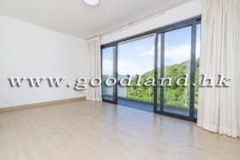 Clear Water Bay Renovated Village House for Sale