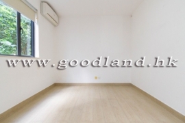 Clear Water Bay Renovated Village House for Sale