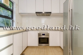 Clear Water Bay Renovated Village House for Sale