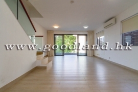 Clear Water Bay Renovated Village House for Sale