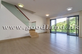 Clear Water Bay Renovated Village House for Sale