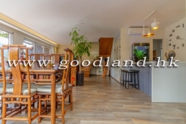 Clear Water Bay Renovated Village House for Sale
