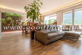 Clear Water Bay Renovated Village House for Sale