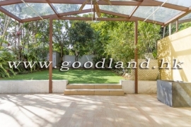 Prime Location 4-Bed (2 En-Suites) House for Sale in Clear Water Bay