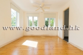 Prime Location 4-Bed (2 En-Suites) House for Sale in Clear Water Bay