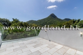 Clear Water Bay Renovated Village House for Sale