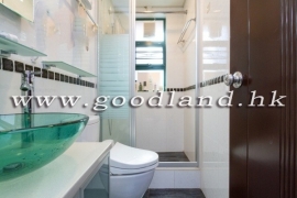 Clear Water Bay Renovated Duplex Village House for Sale
