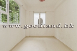 Clear Water Bay Renovated Village House for Sale
