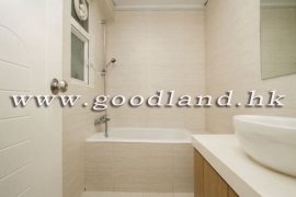 Clear Water Bay Renovated Village House for Sale