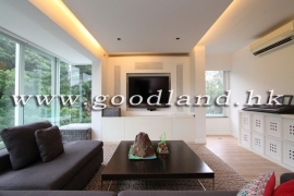 Clear Water Bay Convenient Location Village House for Sale